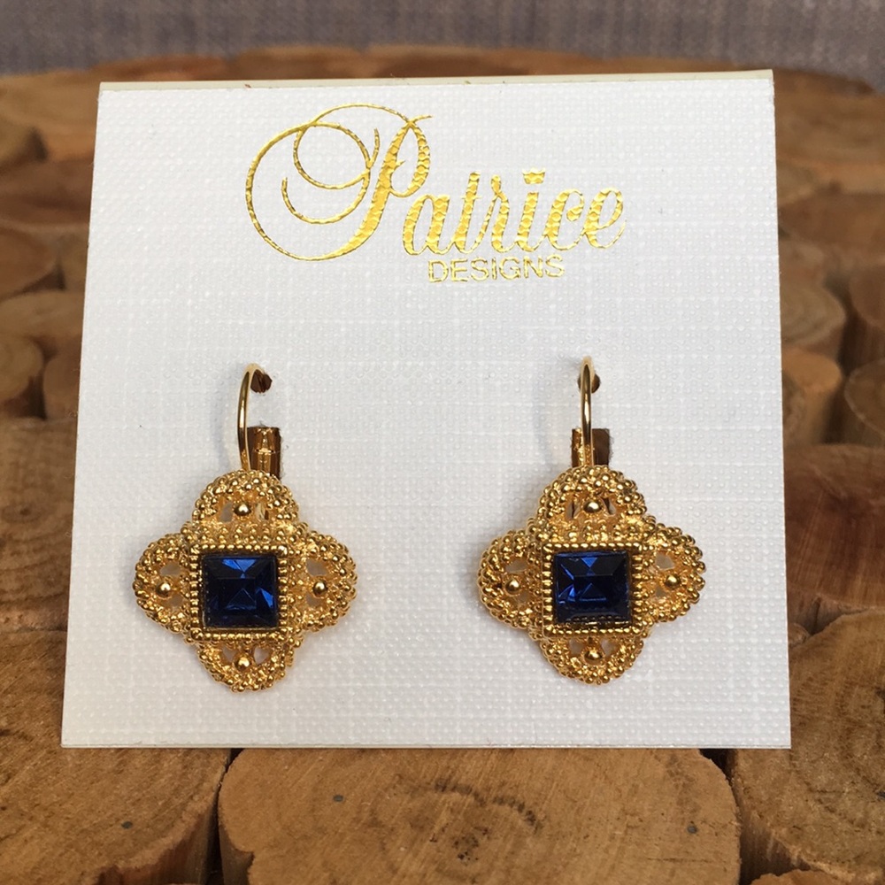 Gold Clover Earrings